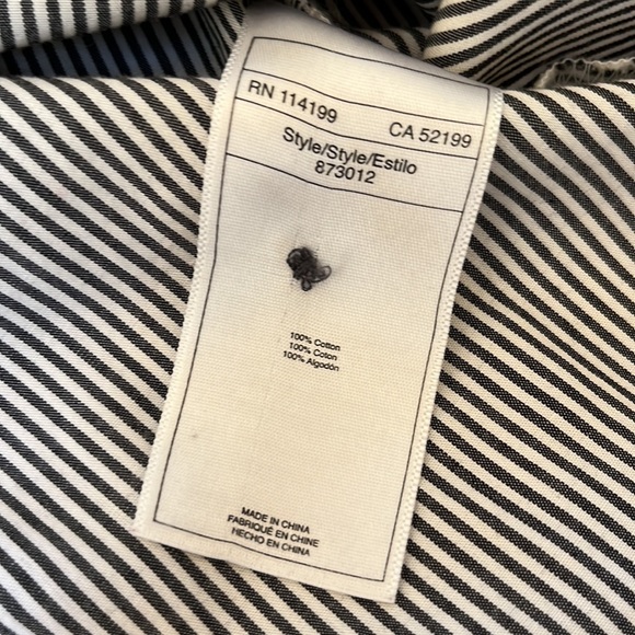 Quiksilver ruffle detail short sleeve blouse Small - Picture 10 of 11